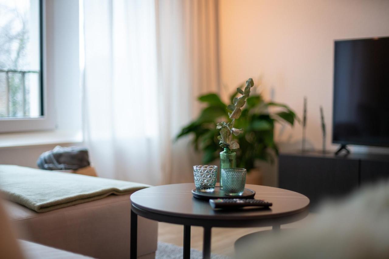 Shiny Homes - Center With Parking Place Apartment Gutersloh