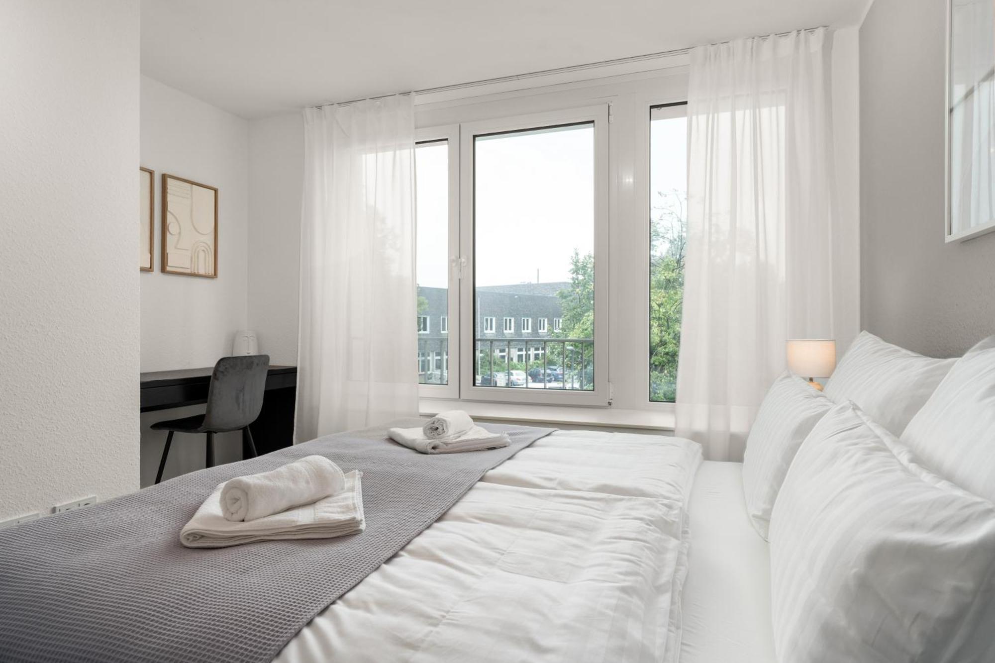 Shiny Homes - Center With Parking Place Apartment Gutersloh